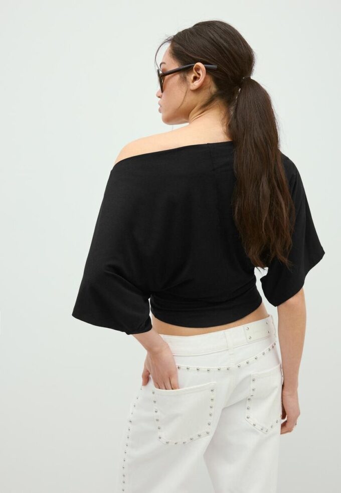 Enkel T-skjorte med flagermusermmer