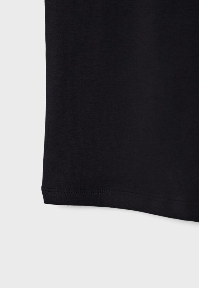 Enkel topp med racerrygg