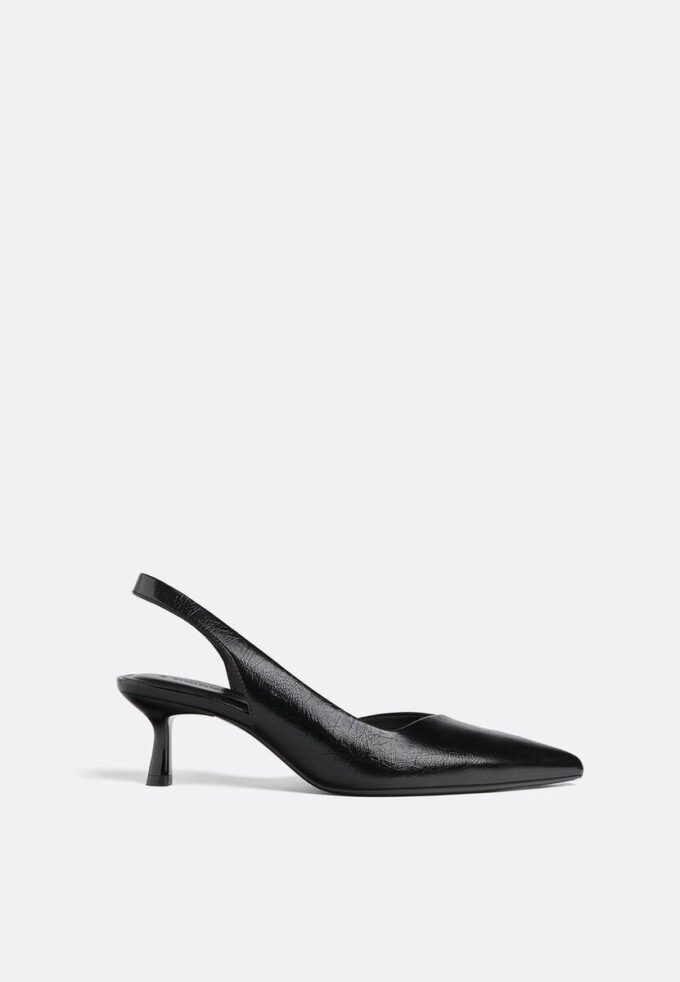 Enkle høyhælte sko