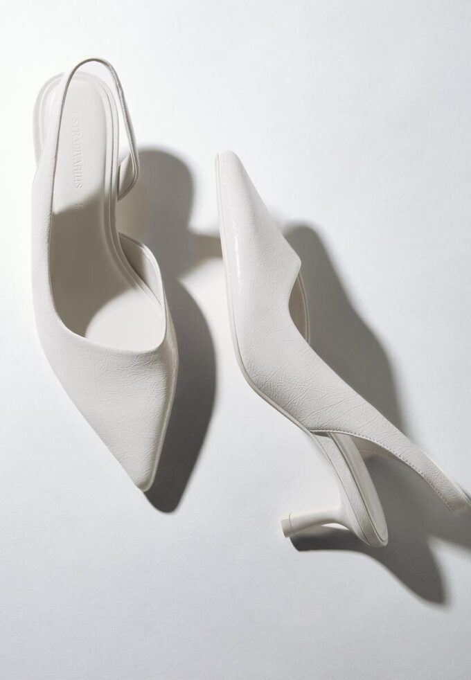 Enkle høyhælte sko