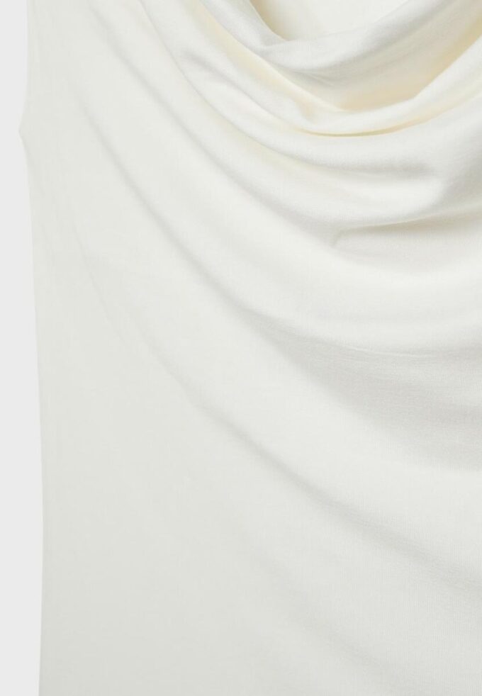 Ermeløs topp med flere bruksmuligheter