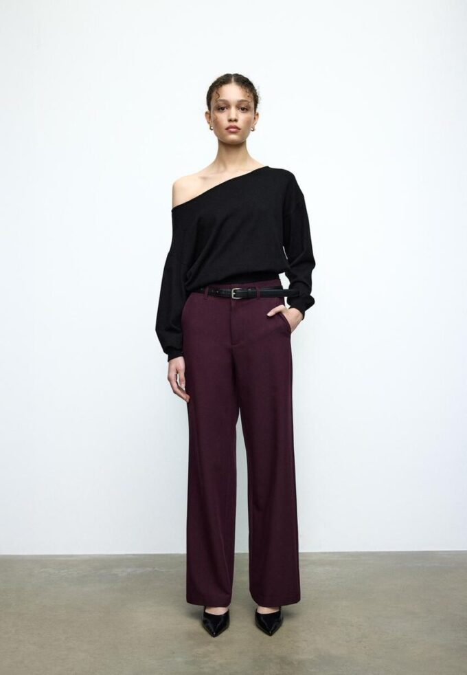 Flott, rett buksemodell med belte