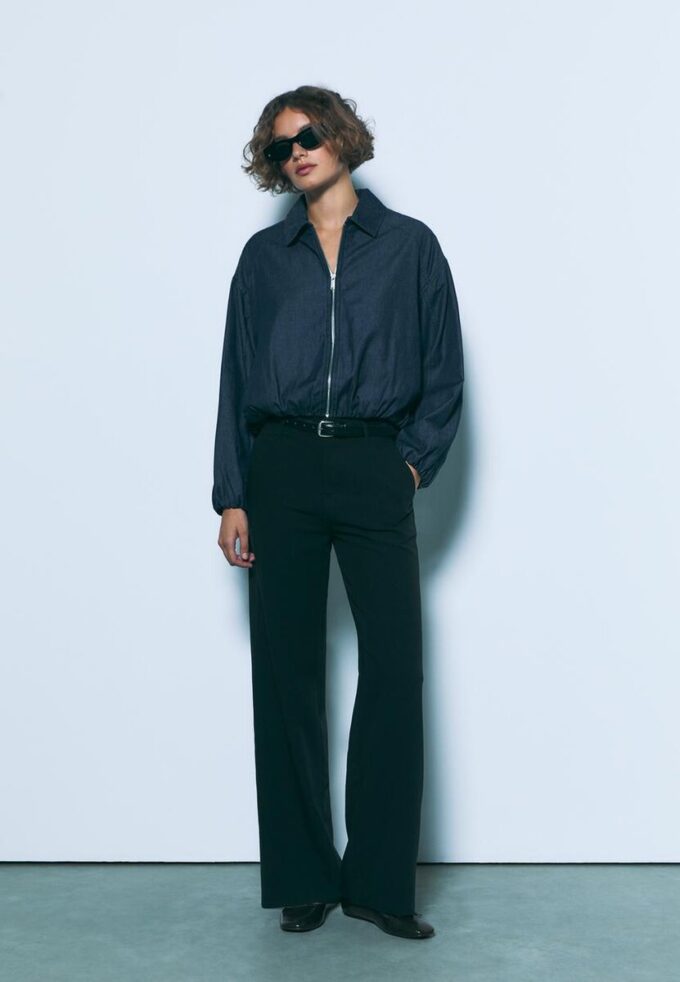 Flott, rett buksemodell med belte