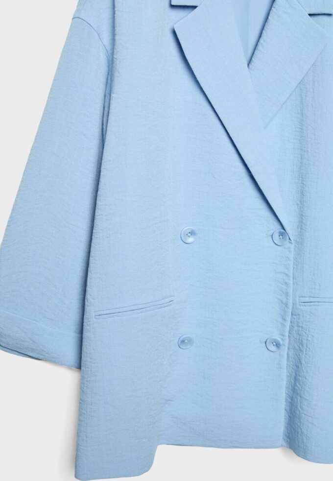 Flytende blazer med dobbel knappestolpe