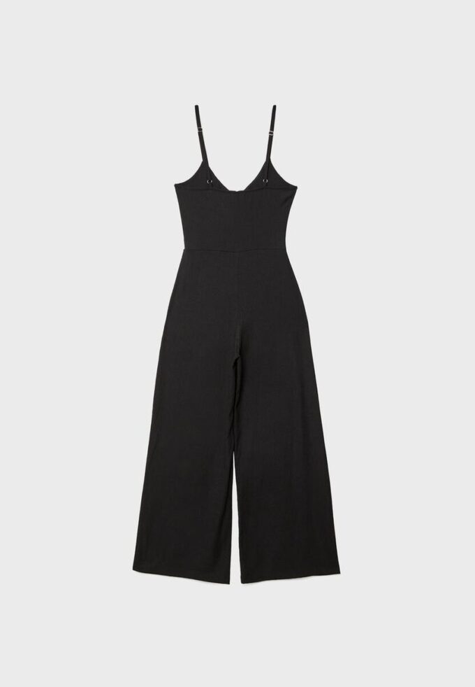 Flytende jumpsuit med stropper