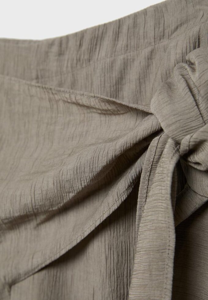 Flytende sarongbukser