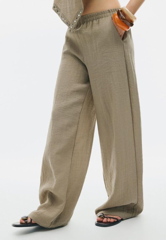 Flytende skjerfbukser