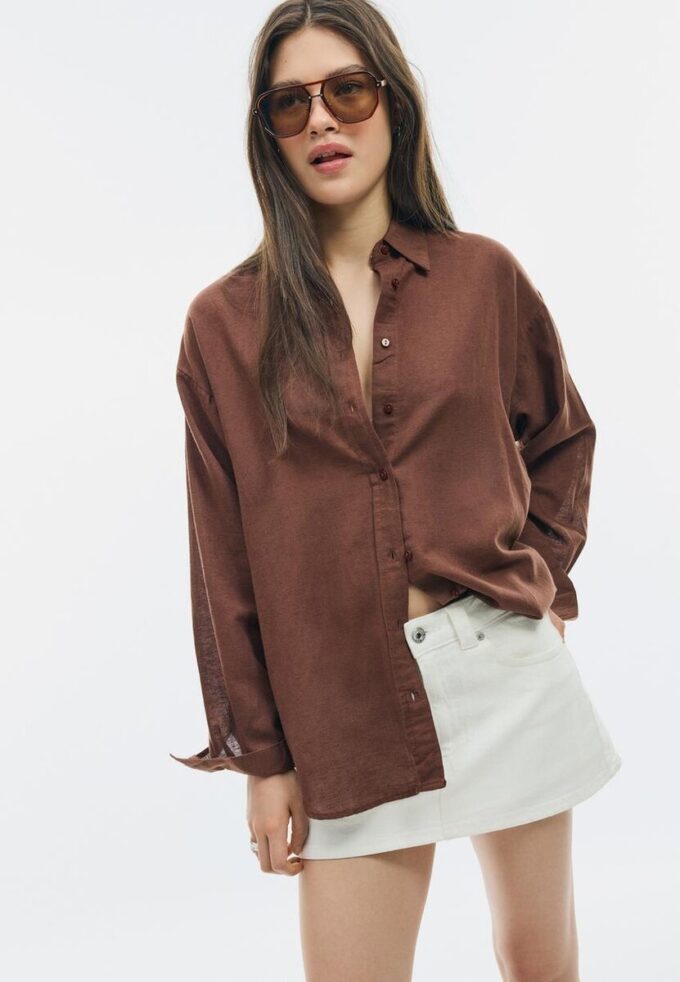 Flytende skjorte i lin-look