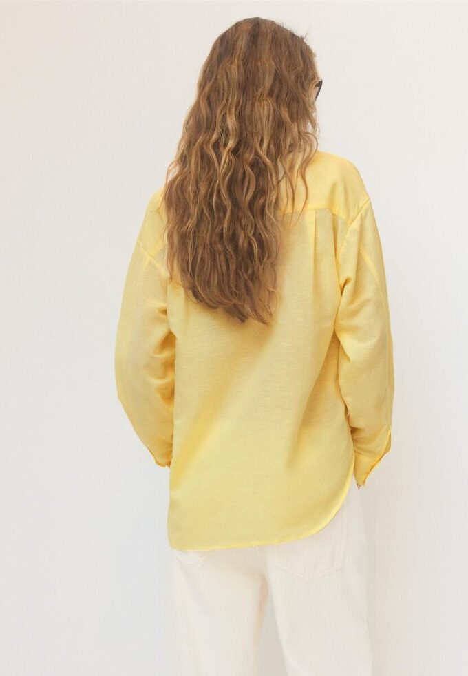 Flytende skjorte i lin-look