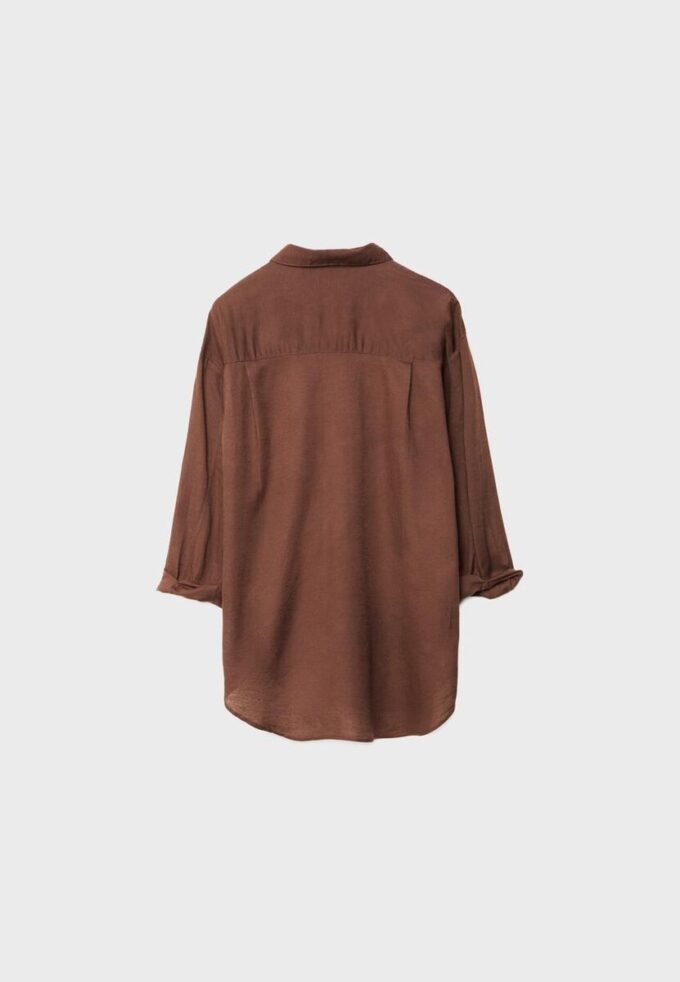 Flytende skjorte i lin-look