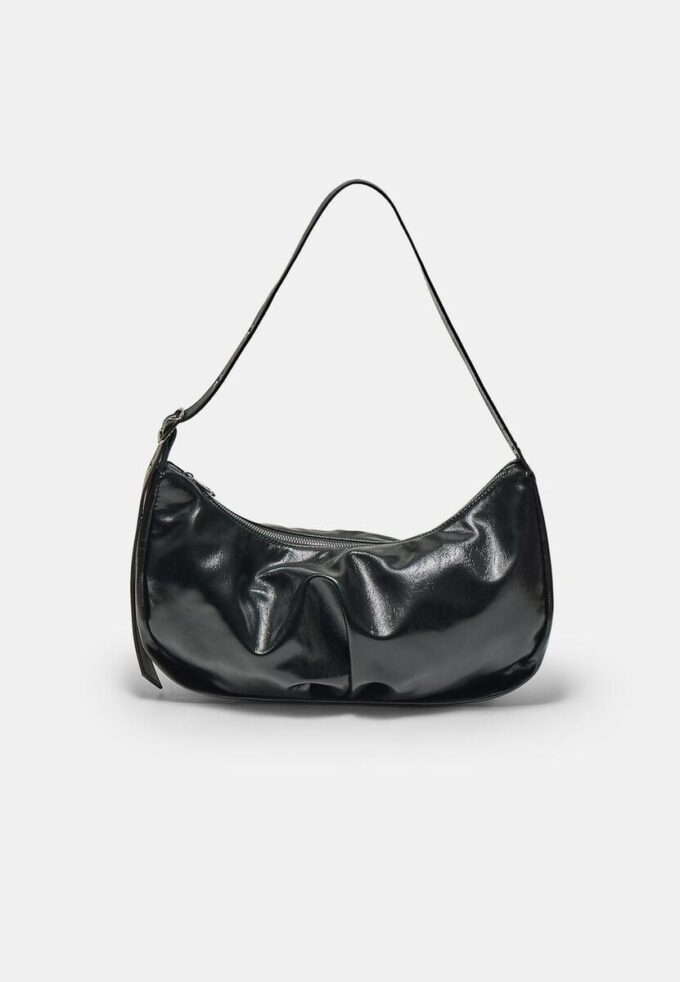 Glitrende plissert skulderveske