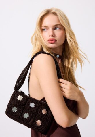 Heklet skulderveske med speil