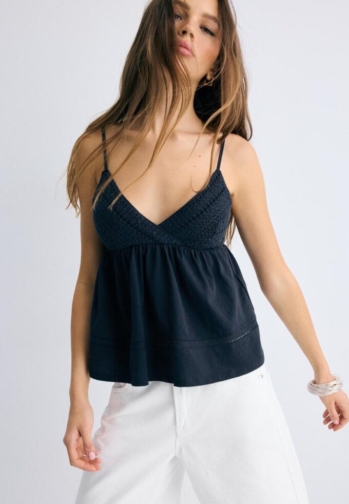 Heklet topp med stropper