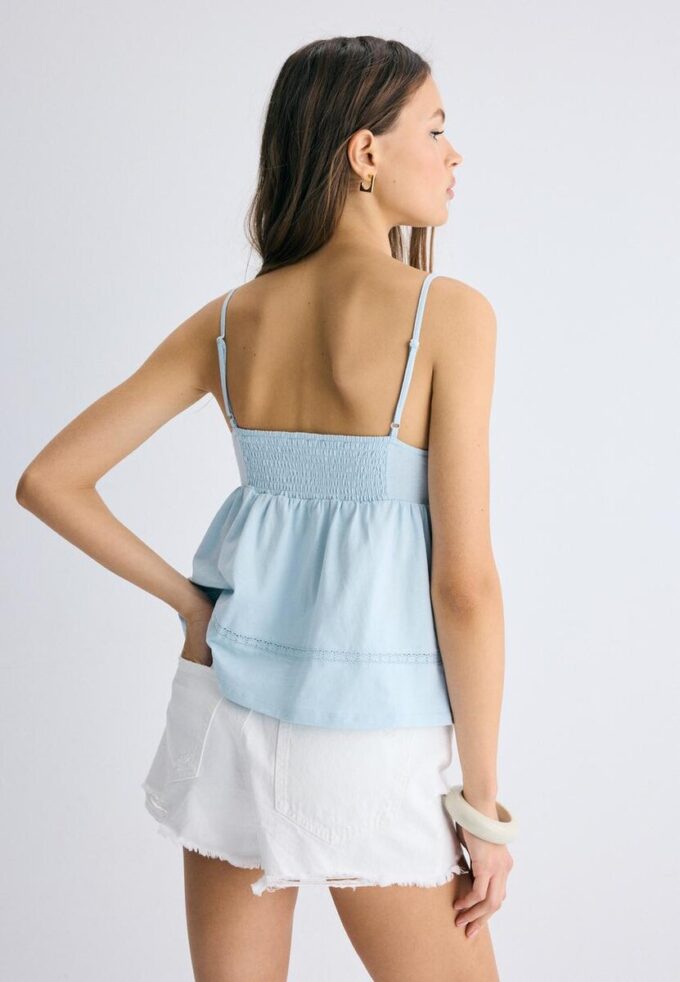 Heklet topp med stropper