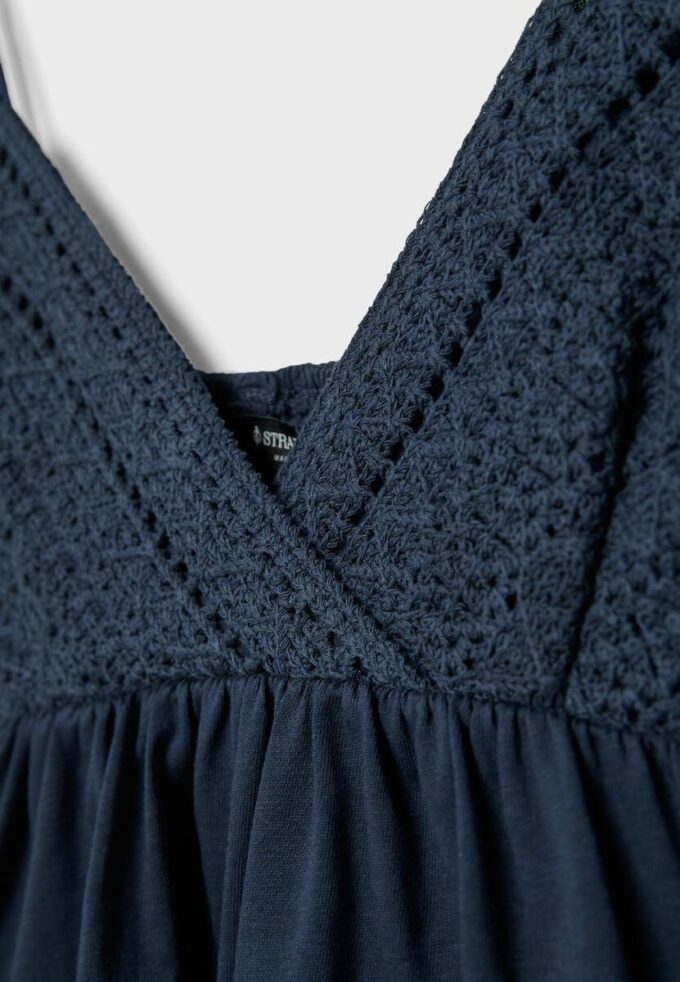 Heklet topp med stropper