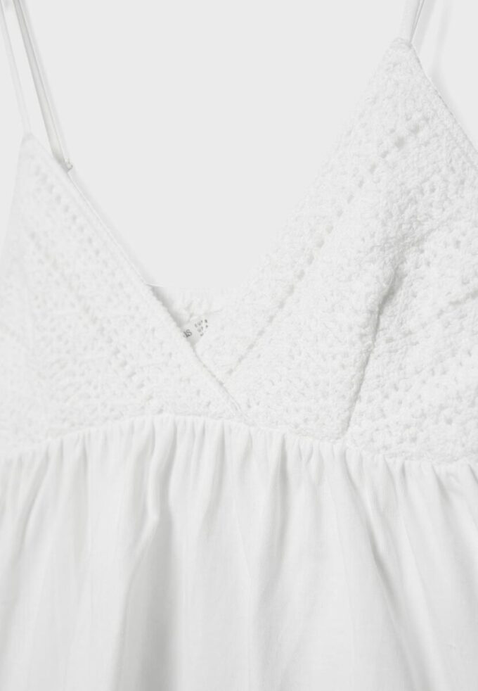 Heklet topp med stropper