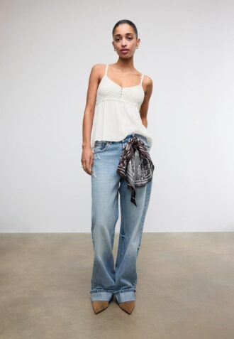 Heklet topp med volanger