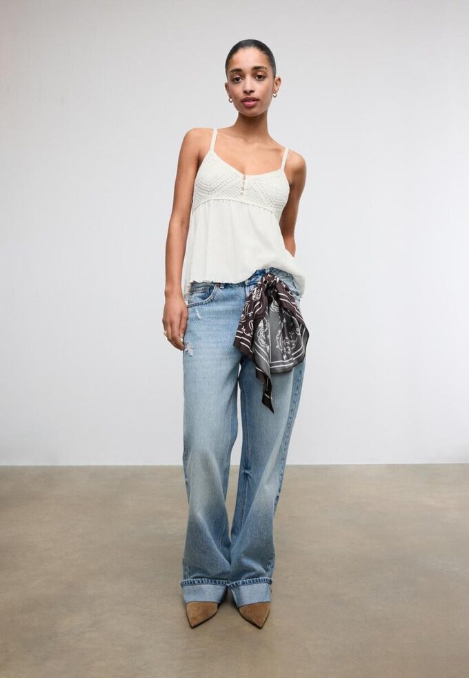 Heklet topp med volanger