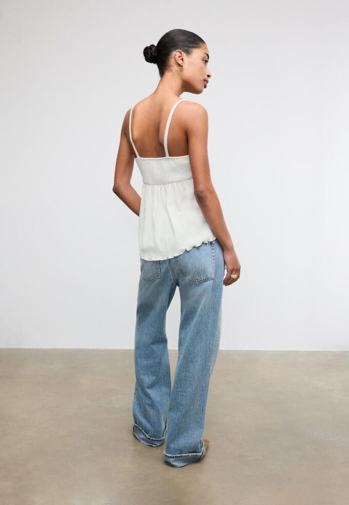 Heklet topp med volanger