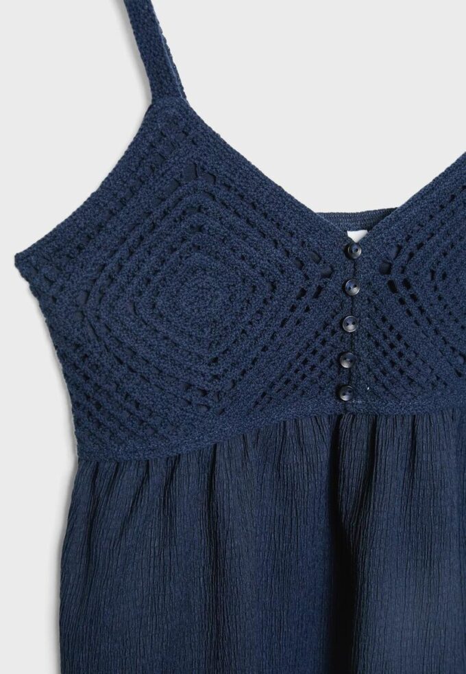 Heklet topp med volanger