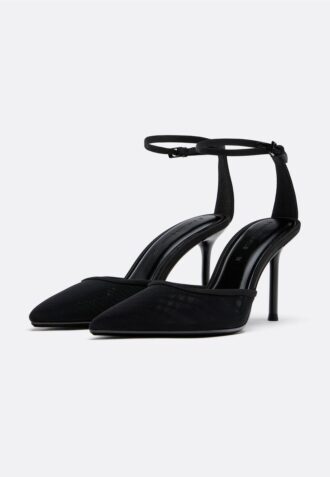 Høyhælte sko i mesh