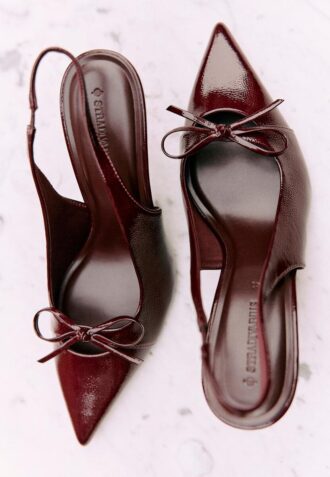 hyhaelte sko med slyfe 1 330x477 - H&oslash;yh&aelig;lte sko med sl&oslash;yfe