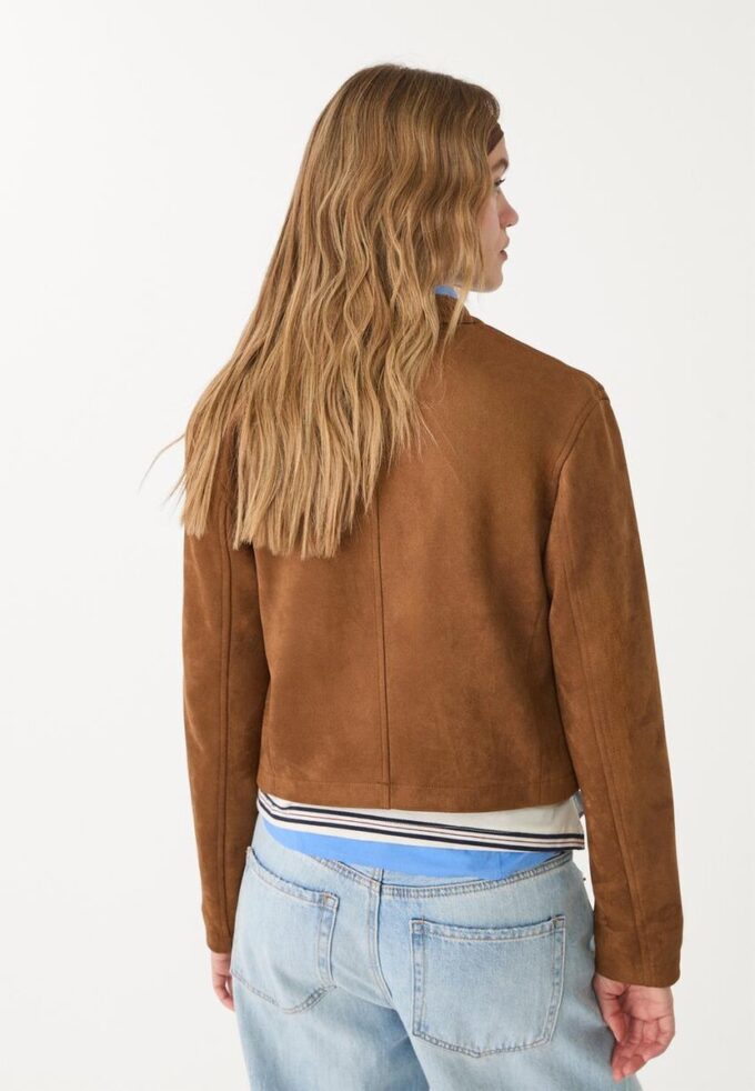 Jakke i imitert semsket skinn med glidelås