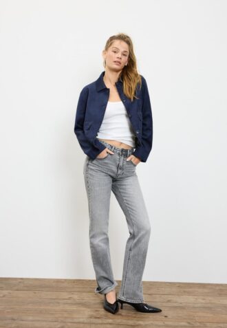 Jakke i imitert semsket skinn med lommer