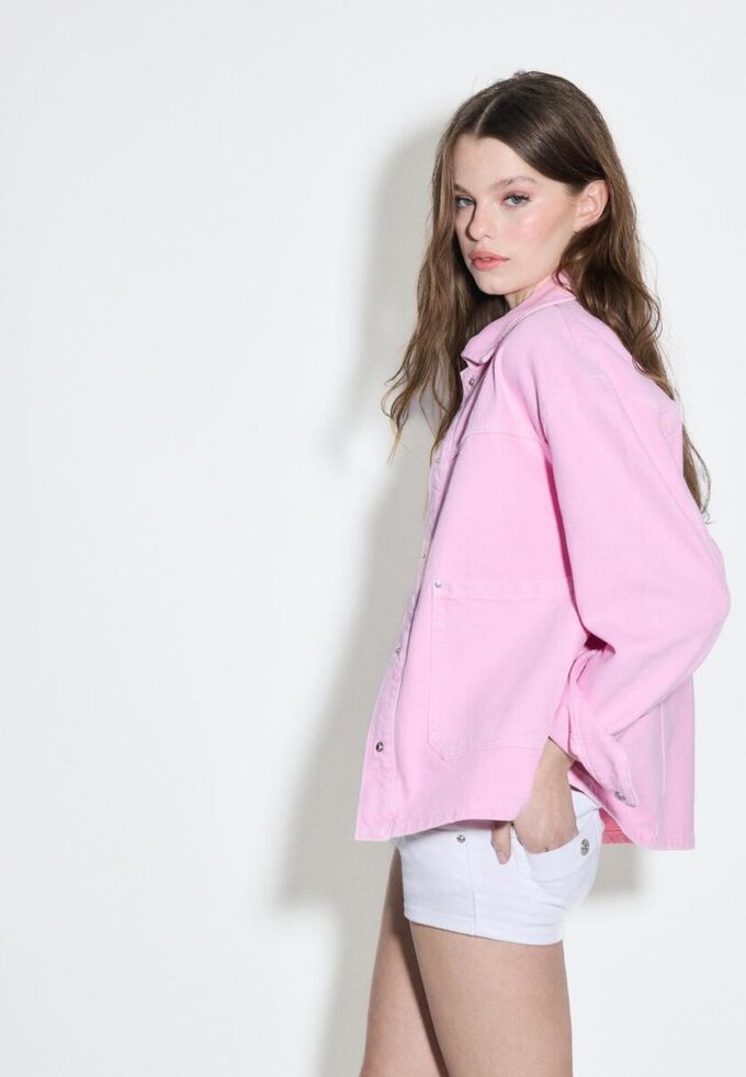 Jakke med påsydde lommer