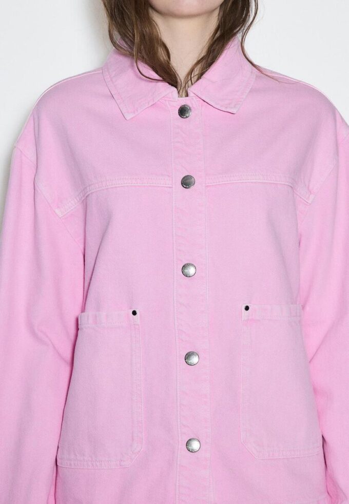 Jakke med påsydde lommer