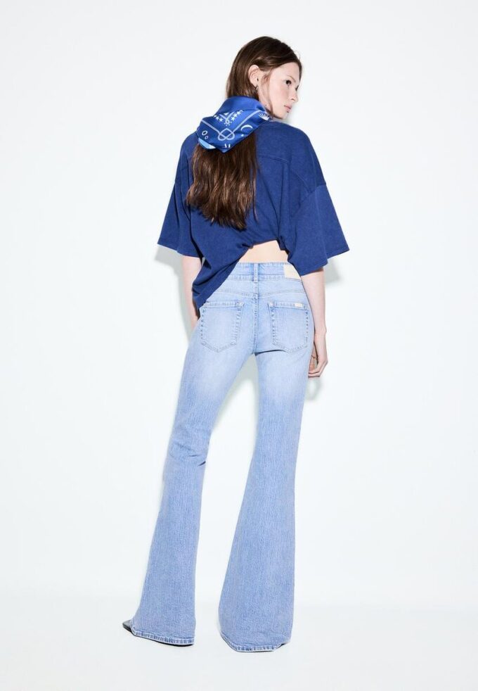 Jeans med lav midje og sømlommer