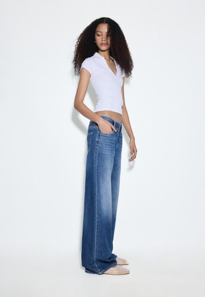 Jeans med lav midje og to knapper