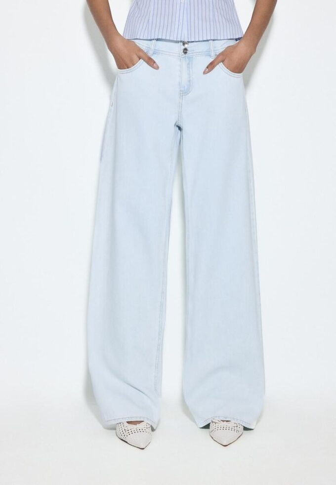 Jeans med lav midje og to knapper