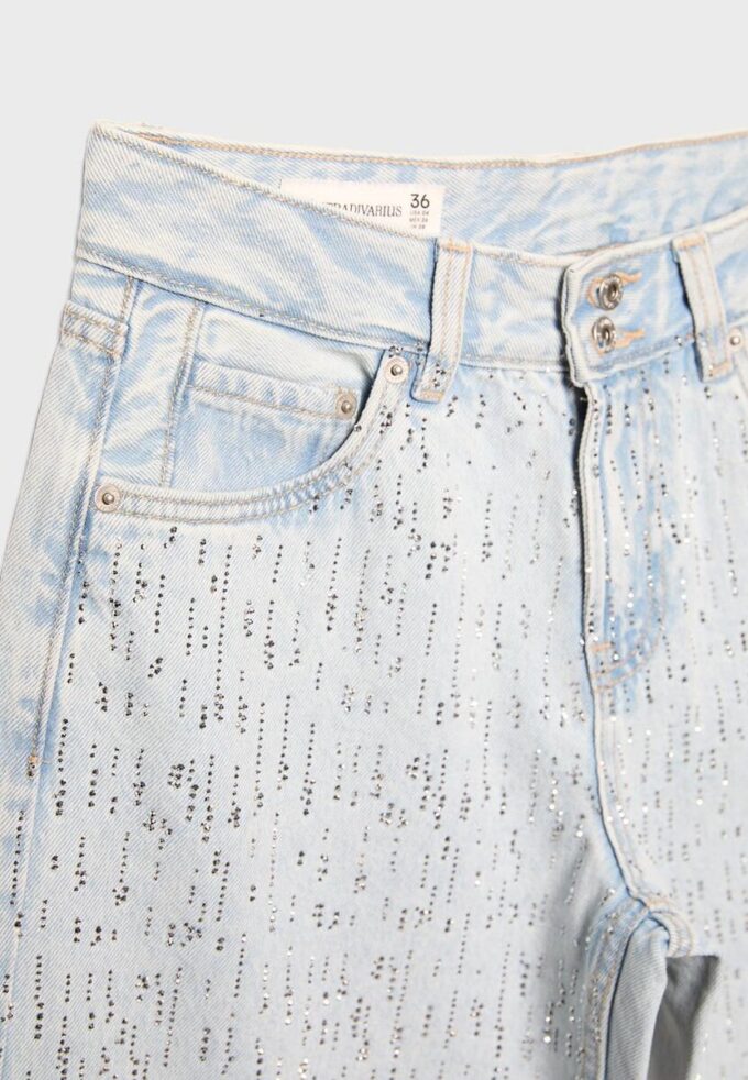 Jeans med lav midje og Wide Leg-ben med rhinestones