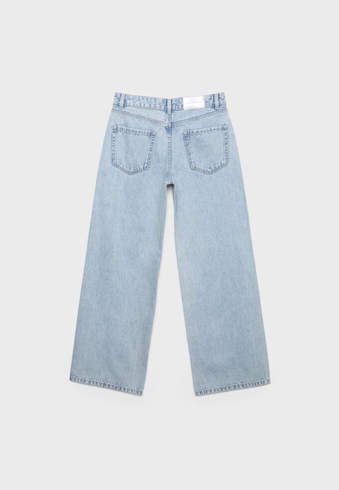 Jeans med lav midje og Wide Leg-ben med rhinestones