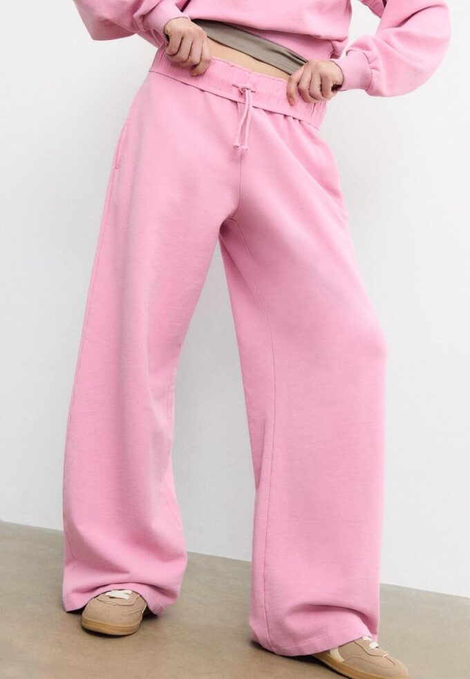 Joggebukse med rett ben og vasket effekt