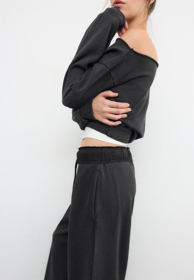 Joggebukse med rett ben og vasket effekt