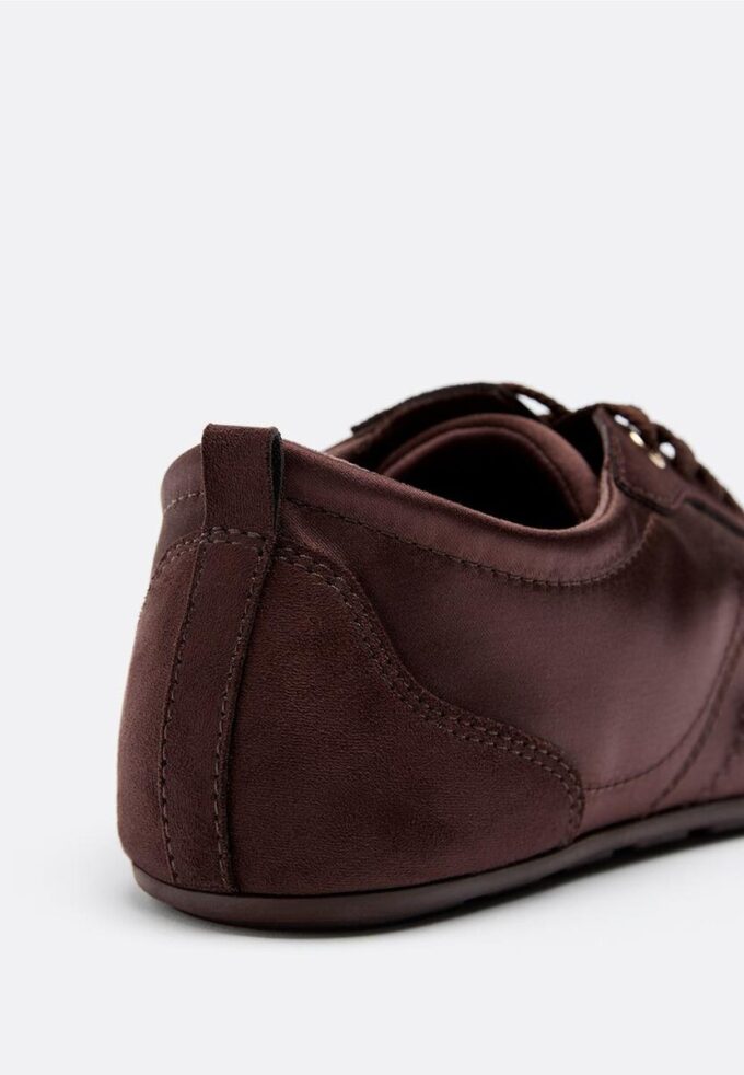 Joggesko med fin satengsåle