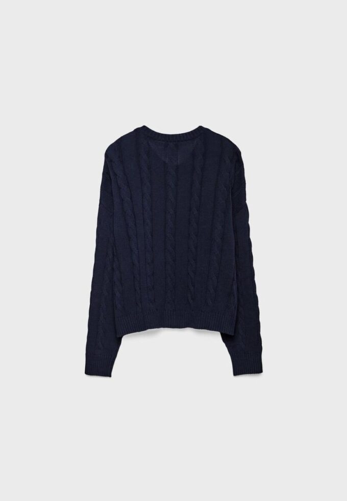 Kabelstrikket cardigan med knapper
