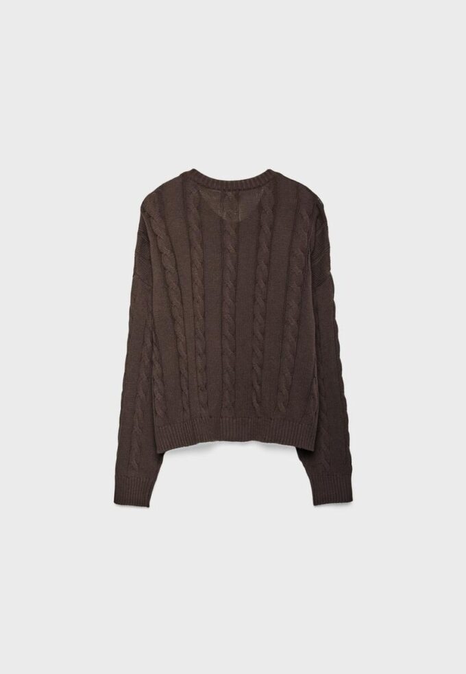 Kabelstrikket cardigan med knapper