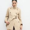Kort, enkel trenchcoat