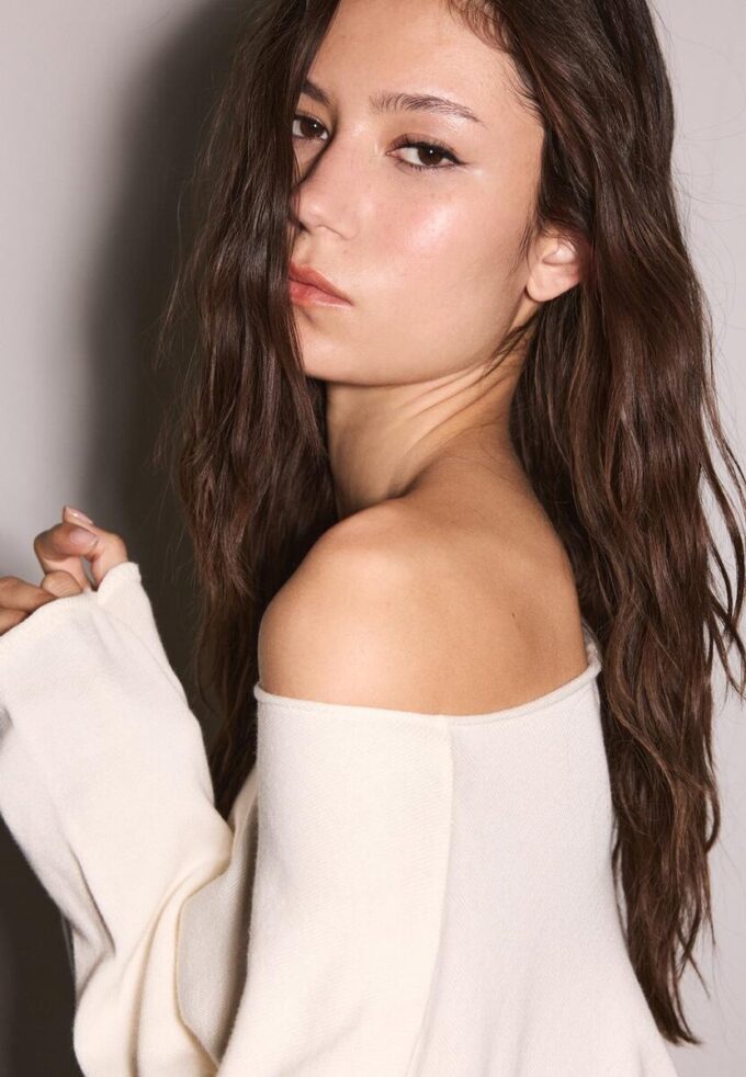 Kort genser med båthals