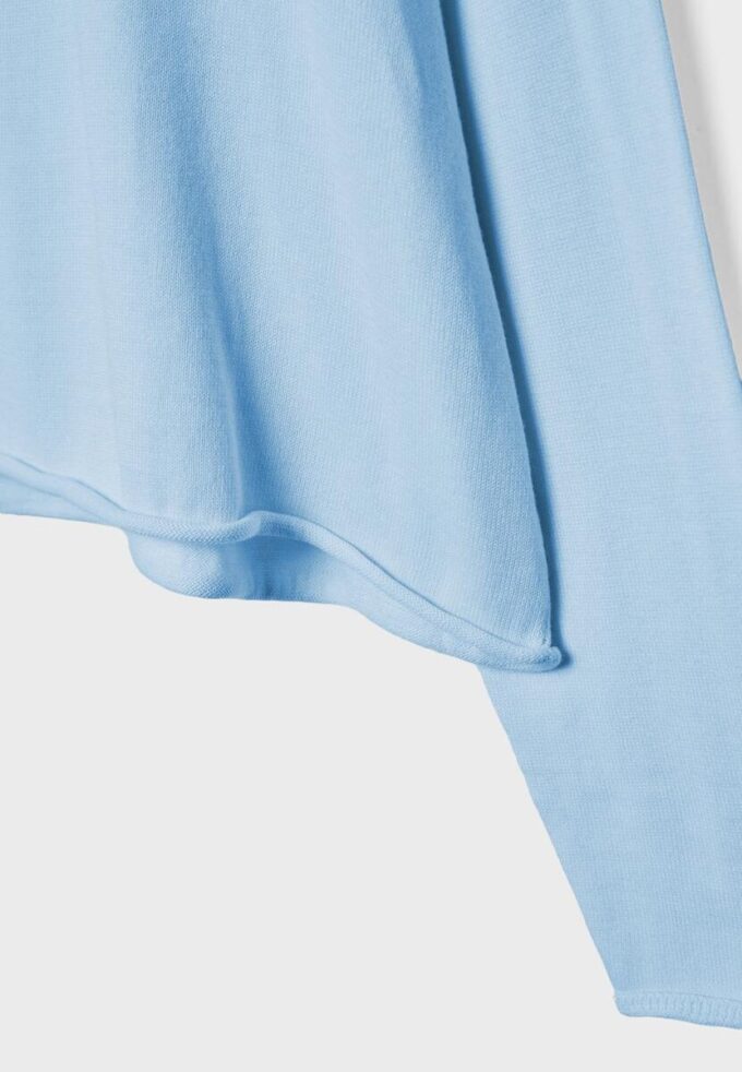 Kort genser med båthals