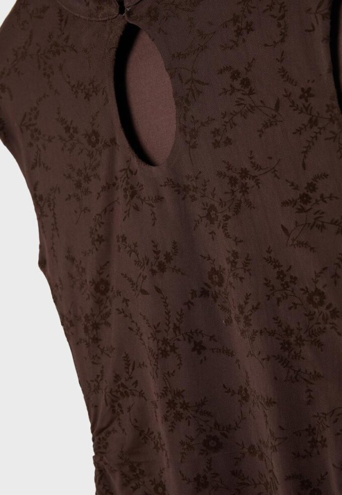 Kort kjole i qipao-stil