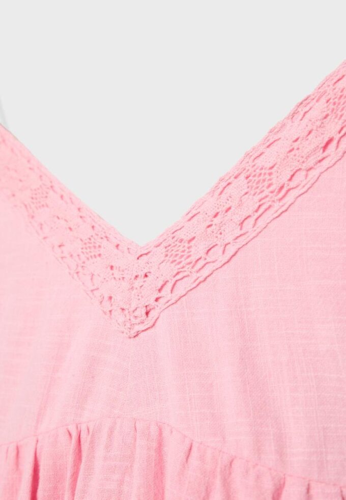 Kort kjole med blonder