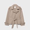 Kort, løstsittende trenchcoat med belte