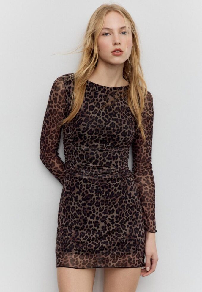 Kort mønstret tyll-kjol