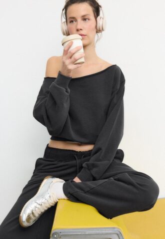 Kort sweatshirt med vasket effekt