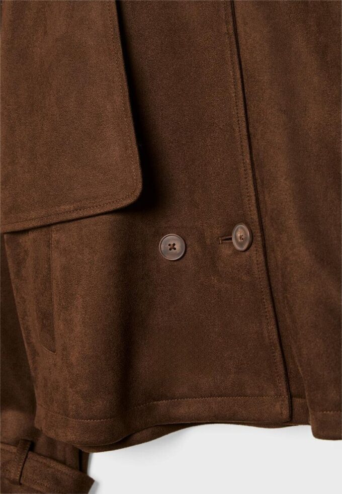 Kort trenchcoat i imitert semsket skinn