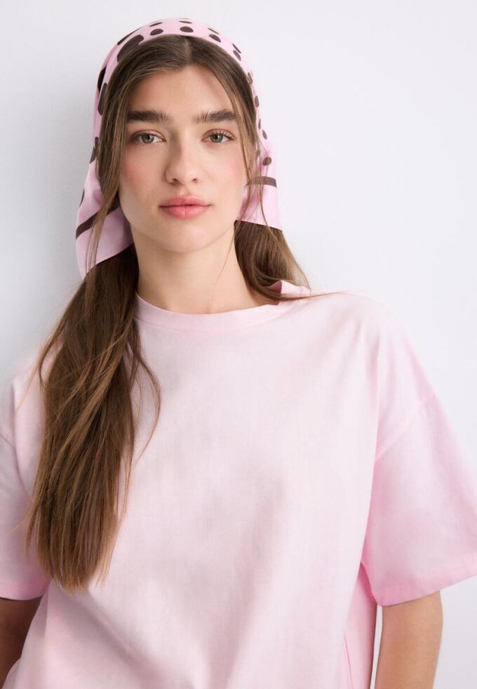 Kortærmet T-skjorte med blonderkant